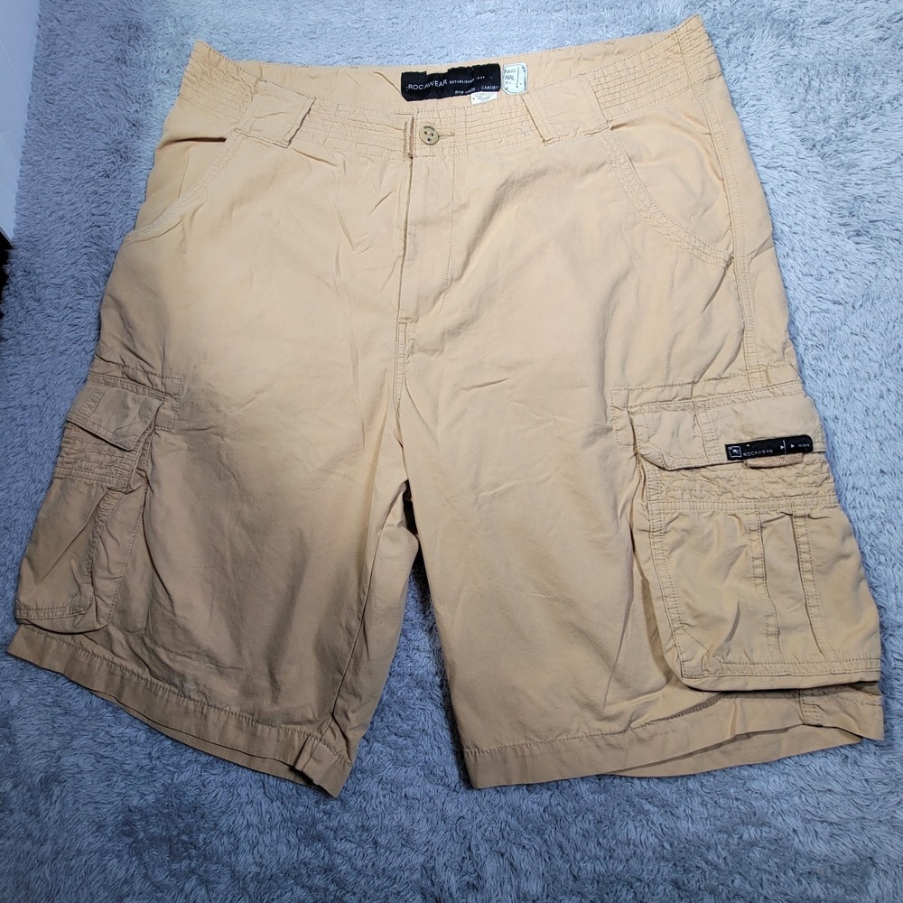 Rocawear Cargo Shorts  Tan Beige Khaki Y2K Size 36 Measured  Fits (Size 38)